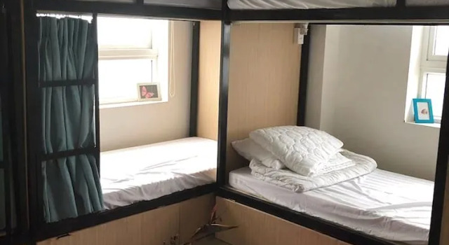 Nup Saigon Homestay - Hostel, Забронировать Хостел Отели Района 4 с парковкой, Парковка