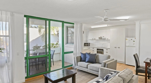 Апартаменты Headland Gardens Holiday Apartments