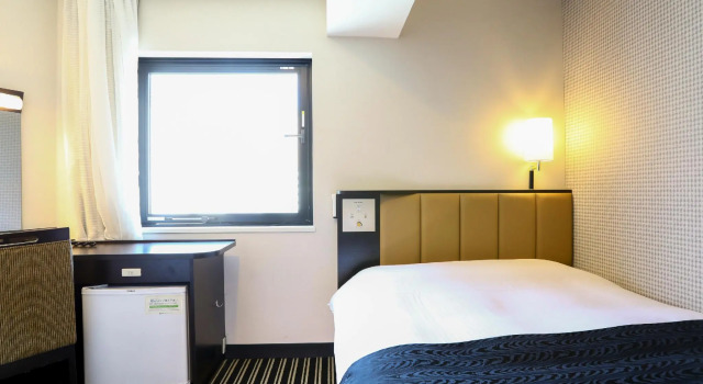 Двухместный номер APA Hotel Shimbashi Toranomon