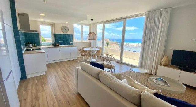 Апартаменты Tarifa Cozy House - Penthouse Humero 270º