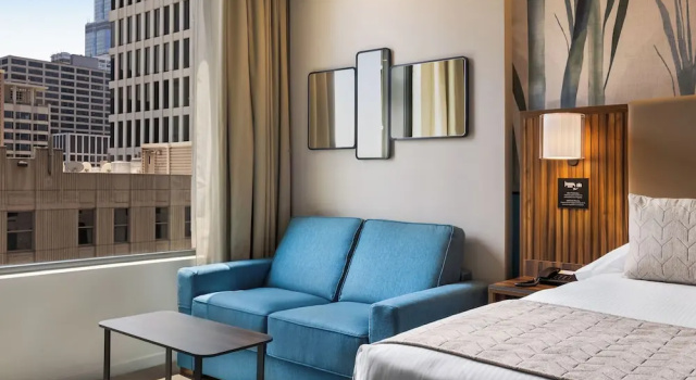 Двухместный семейный номер Deluxe Riu Plaza Chicago