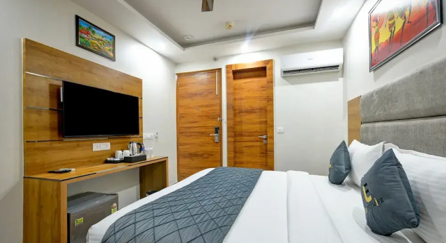 Hotel Le Premier, Забронировать Отель Отели Нью-Дели с завтраком, Завтраки