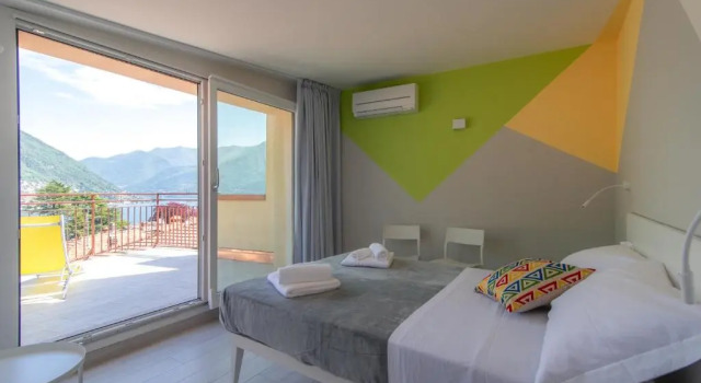 Appartamento Persico - Lake view and private parking, Prenota Appartamento Hotel a Como con parcheggio, Parcheggio