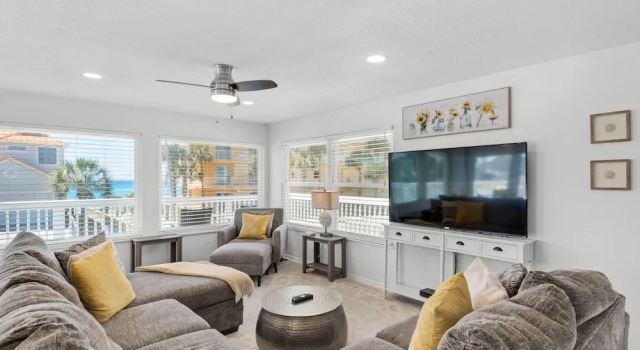 The Sand Dollar A