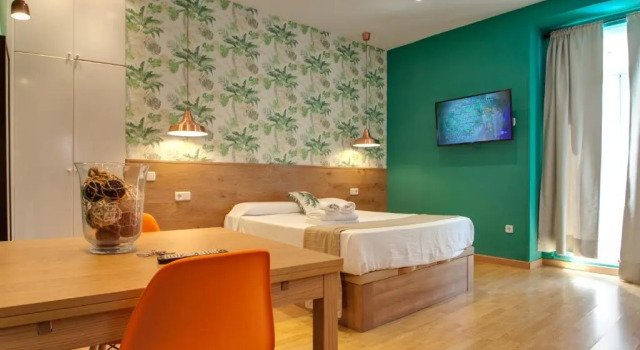 Студия с балконом Suites You Zinc