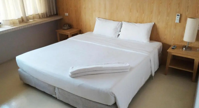 Двухместный номер Deluxe S2S Queen Trang Hotel