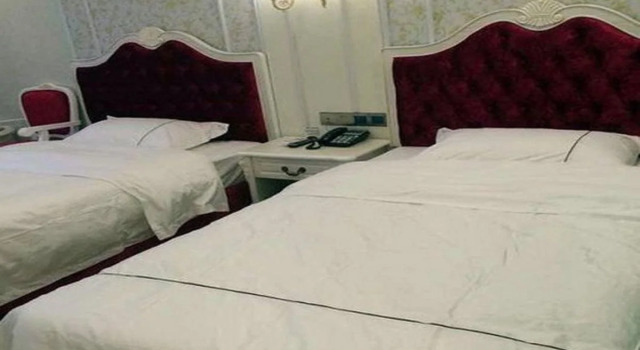 Chongqing Yueyou Hotel Jifangbei Xinhua Road Branch