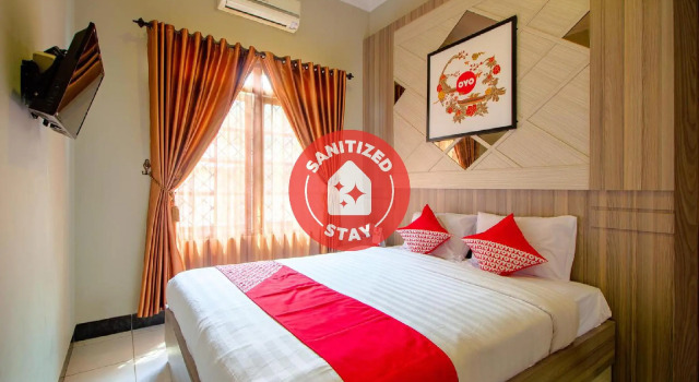 OYO 1195 The Doctor's guest house Syariah, Book Guesthouse Sleman Yogyakarta Province
