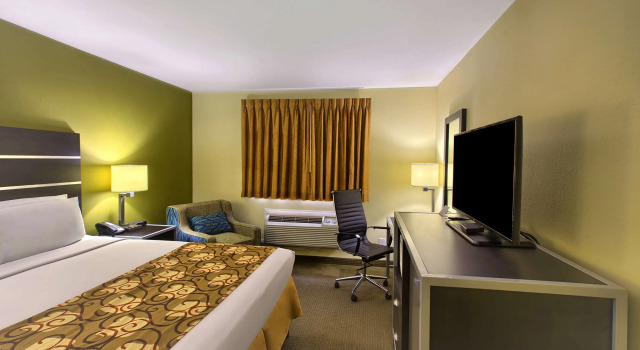 Двухместный номер Standard Country Hearth Inn of Knightdale
