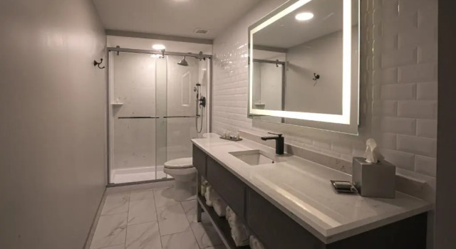 Четырёхместный номер Standard Hotel Indigo - Birmingham Five Points S - UAB by IHG