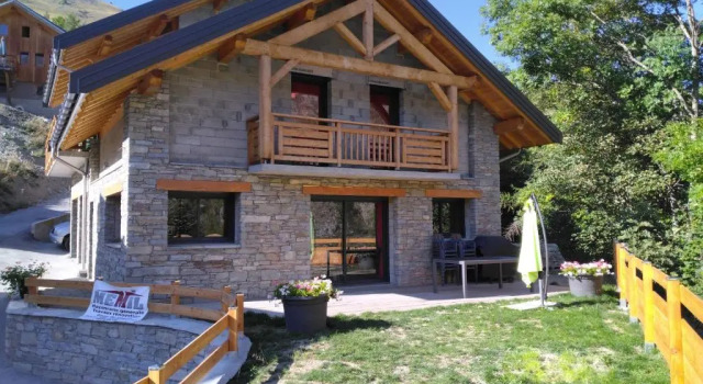 Шале Chalet des Lys - tout confort - 12 personnes