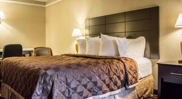 Двухместный номер Standard Rodeway Inn Near Ybor City - Casino