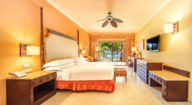 Полулюкс Premium Level oceanfront Barceló Maya Palace - All Inclusive