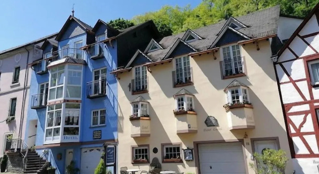 Hotel Ursula Garni