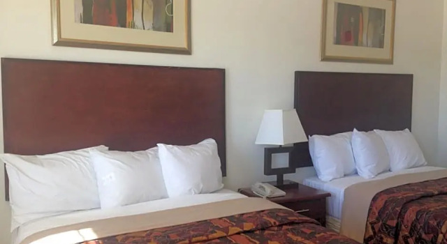 Номер Deluxe America Inn & Suites