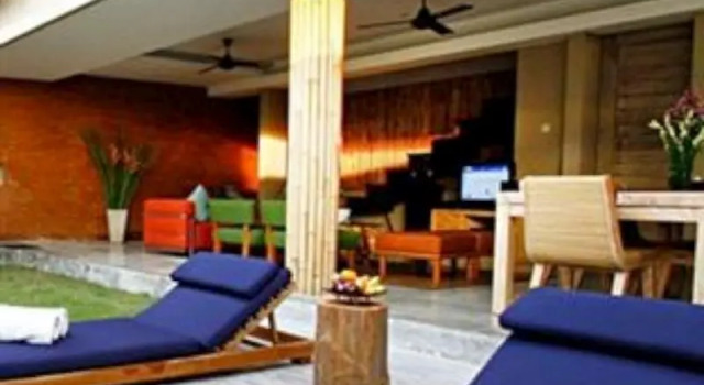 The Grove Villa Bumbak, Boek Villa Hotels in Bali met zwembad, Zwembad