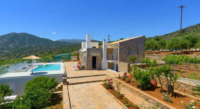Вилла с 3 комнатами Villa Enigma