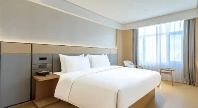 Люкс JI Hotel (Urumqi Innovation Square Branch)