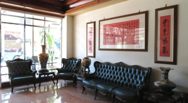 East Commercial Affairs Hotel, Book Hotel Hotels in Yilan County with Breakfast, Breakfasts