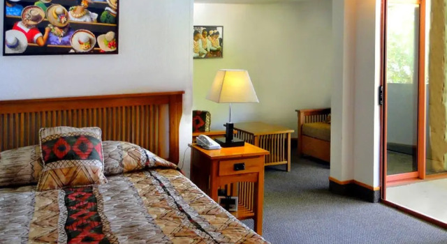 Sadie's by The Sea, Rezerwuj Hotel Hotele w Pago Pago z parkingiem, Parking