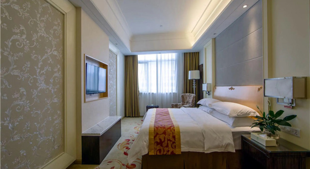 Vienna Hotel Jiangmen Heshan Huamao, Buchen Sie Hotel Heshan Guangdong