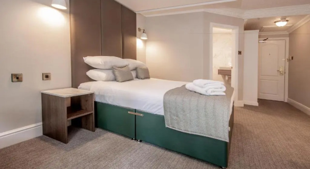 Двухместный номер Privilege Bredbury Hall