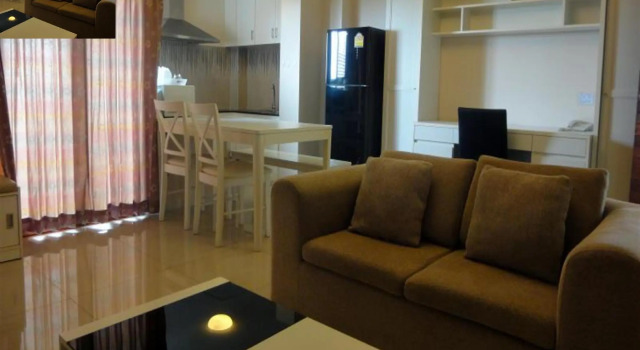 Полулюкс Royal Place Banchang