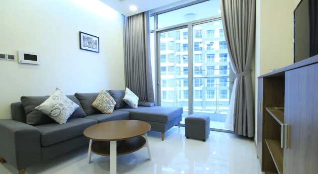Smiley Apartment - Vinhome