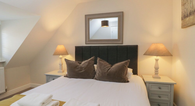 Flat 6, Забронировать Дом для отпуска Тетбери Котсуолд, рядом с Highgrove Shop Tetbury