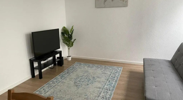 Апартаменты L8 Street - Gneisenaustraße 9