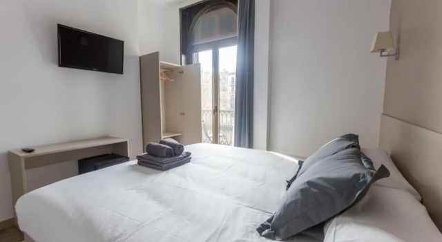 Двухместный номер Standard с балконом и с видом на город Hostalin Barcelona Passeig de Gràcia