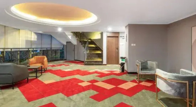 Borrman Hotel (Chongqing Hechuan High-Speed Railway Station Wenfeng Ancient Street)