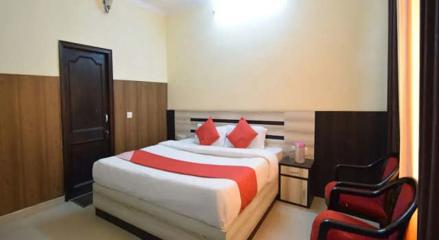 OYO 6983 SN Resort, Забронировать Курортный отель Отели штата Химачал-Прадеш с завтраком, Завтраки