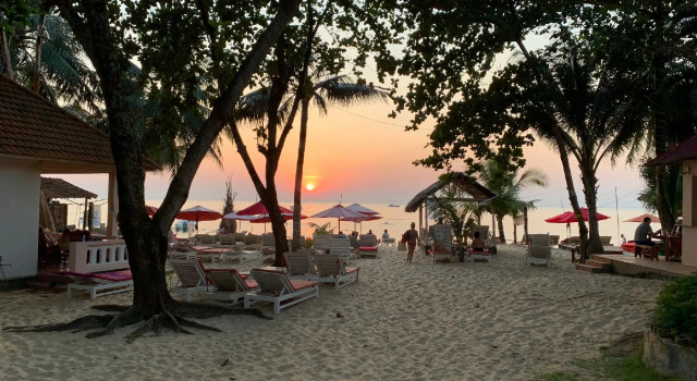 Кровать в общем номере Hiep Thanh Resort
