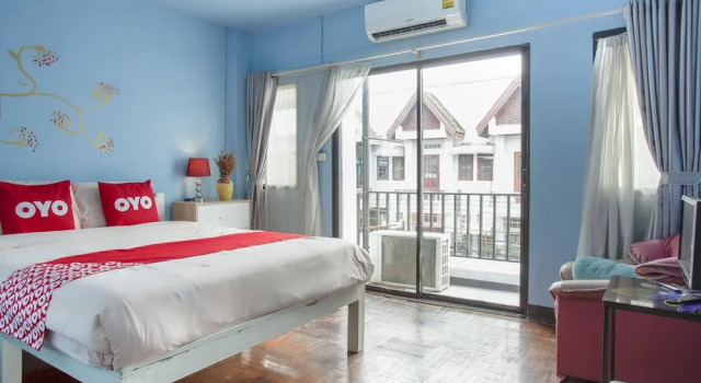 Номер Superior OYO 75303 V Home Guesthouse Sunday Night Market