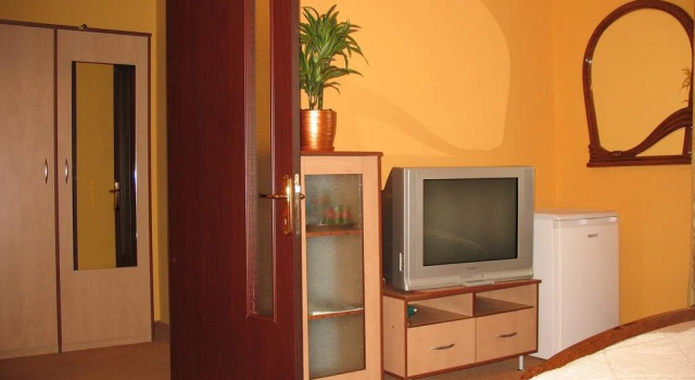 Premier Club, Book Hotel Hotels in Chernivtsi with a Pool, Swimming Pool