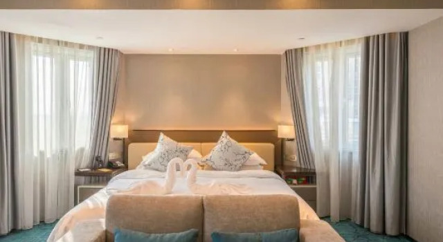 Luksusowy suite New Glory Holiday Inn