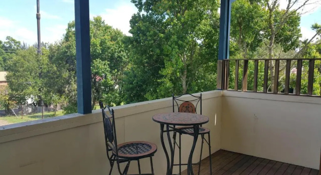 Апартаменты Coppers Hill Private Accommodation