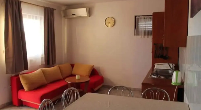 Nenad - With Pool - A2, Book Hotel Hotels in Mulo with a Pool, Swimming Pool