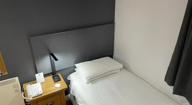 Одноместный номер Standard Best Western Claydon Hotel