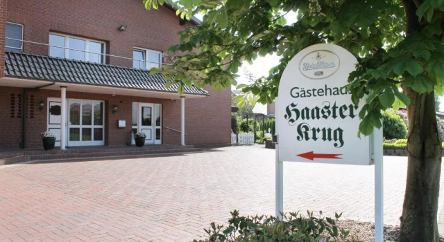 Hotel Haaster Krug Otte, Varaa Hotelli Grossenkneten Ala-Saksi