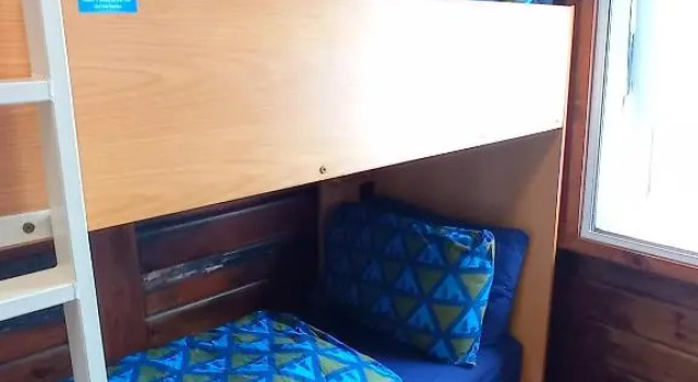 Кровать в общем номере Glencoe Youth Hostel