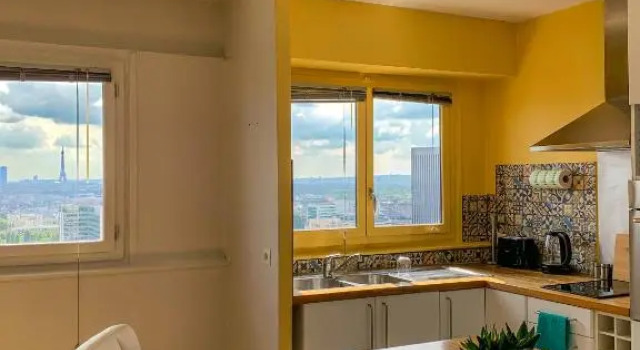Vue panoramique sur Paris : Sublime appartement au centre de Courbevoie