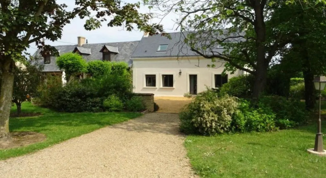 Gîte familial avec jardin et vélos, proche Le Mans - FR-1-410-146, Забронировать Отель Сен-Жерве-ан-Белен Земли Луары