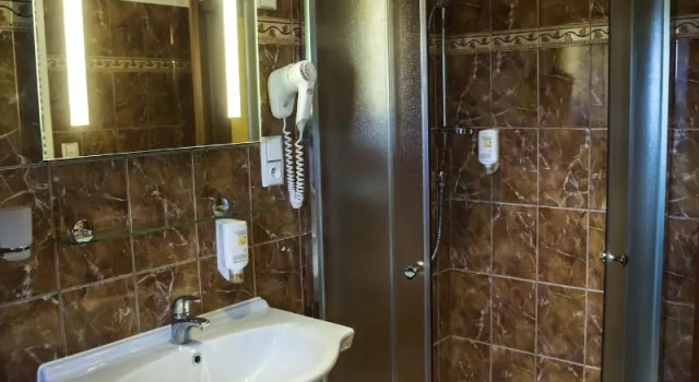 Номер Standard KATERAIN hotel, restaurace, wellness