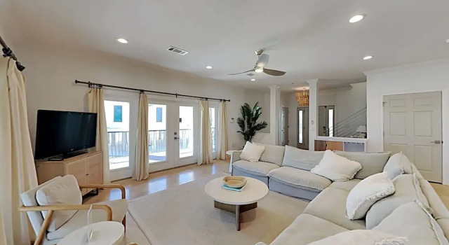 Коттедж Juela on the Beach by Southern Vacation Rentals