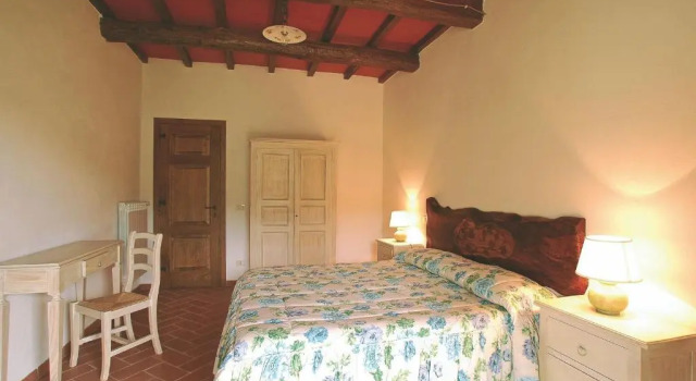 Agriturismo Casa Fibbianello, Buchen Sie Bauernhof Semproniano Toskana