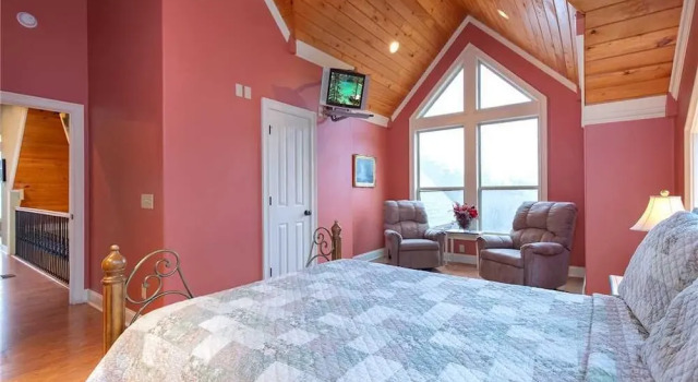 Cajun Spice - Two Bedroom Cabin, Забронировать Отель Отели и гостиницы Центра Питтмана, Отель
