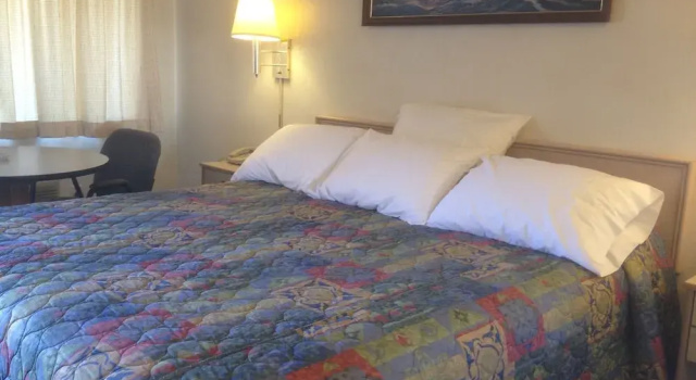 Номер Standard с видом на горы Economy Inn Alamogordo