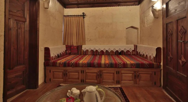 Люкс с видом на внутренний двор Selcuklu Evi Cave Hotel - Special Category